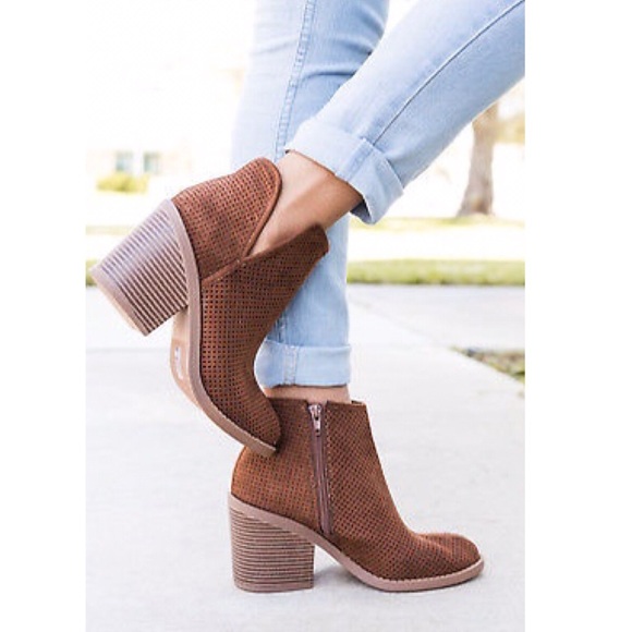 Perforated Ankle Booties - Picture 2 of 7